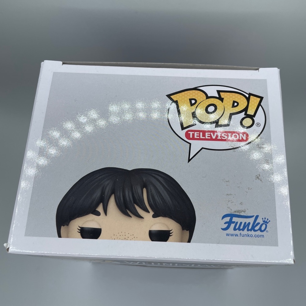 Funko Pop! Wednesday Addams! - Picture 10 of 10